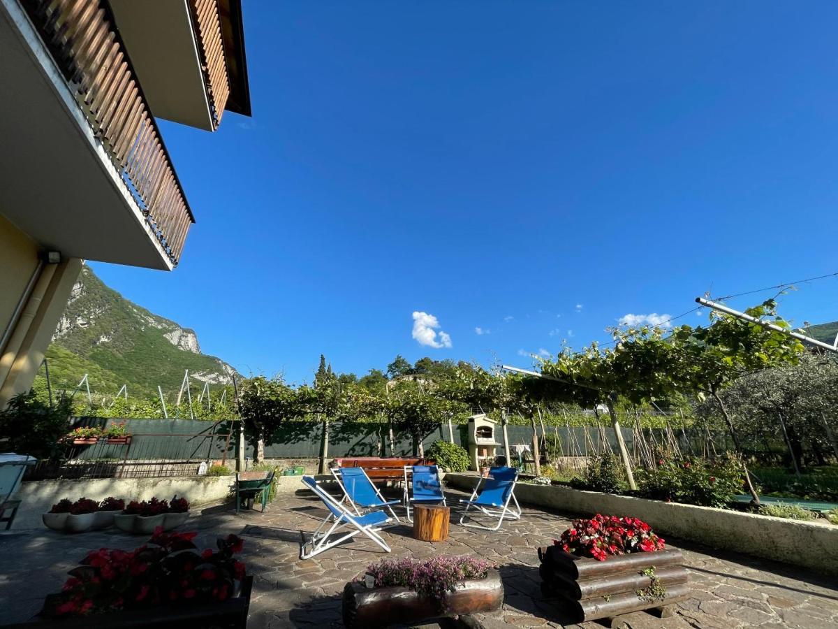 Appartamento Lucia Torbole Sul Garda Luaran gambar