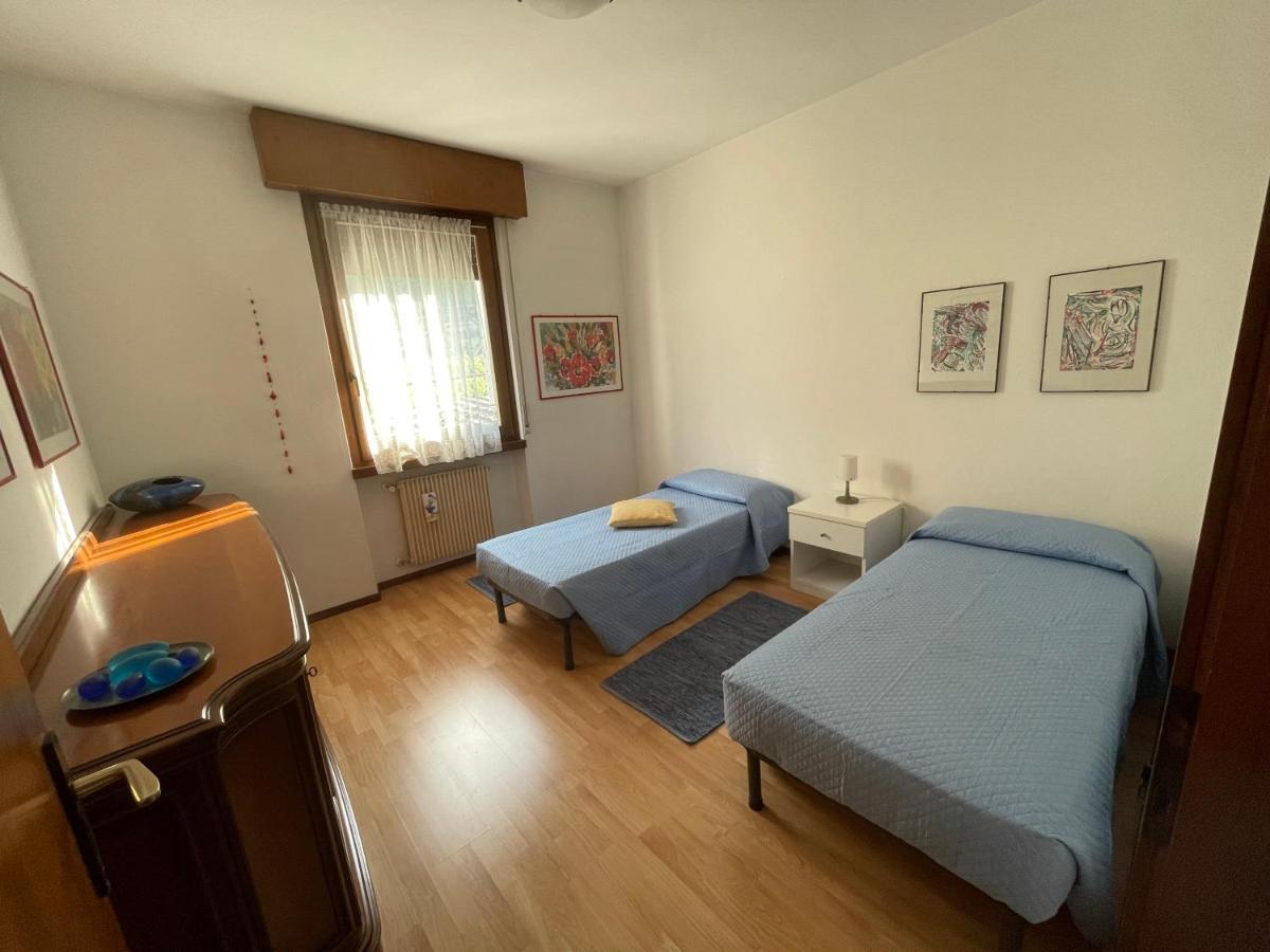 Appartamento Lucia Torbole Sul Garda Luaran gambar